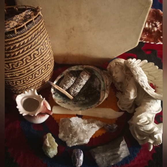 Meet your Posher, Doris - Picture 2 of 16